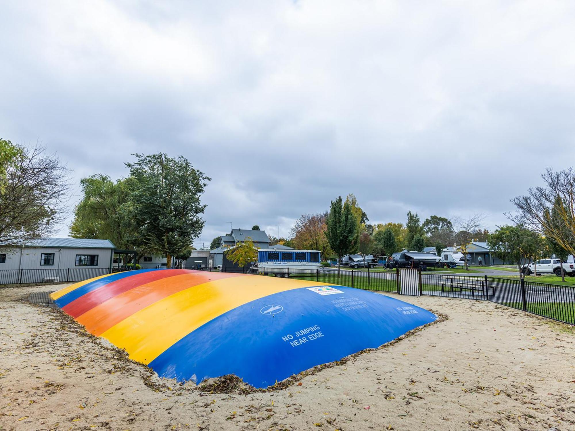 Nrma Ballarat Holiday Park Luaran gambar