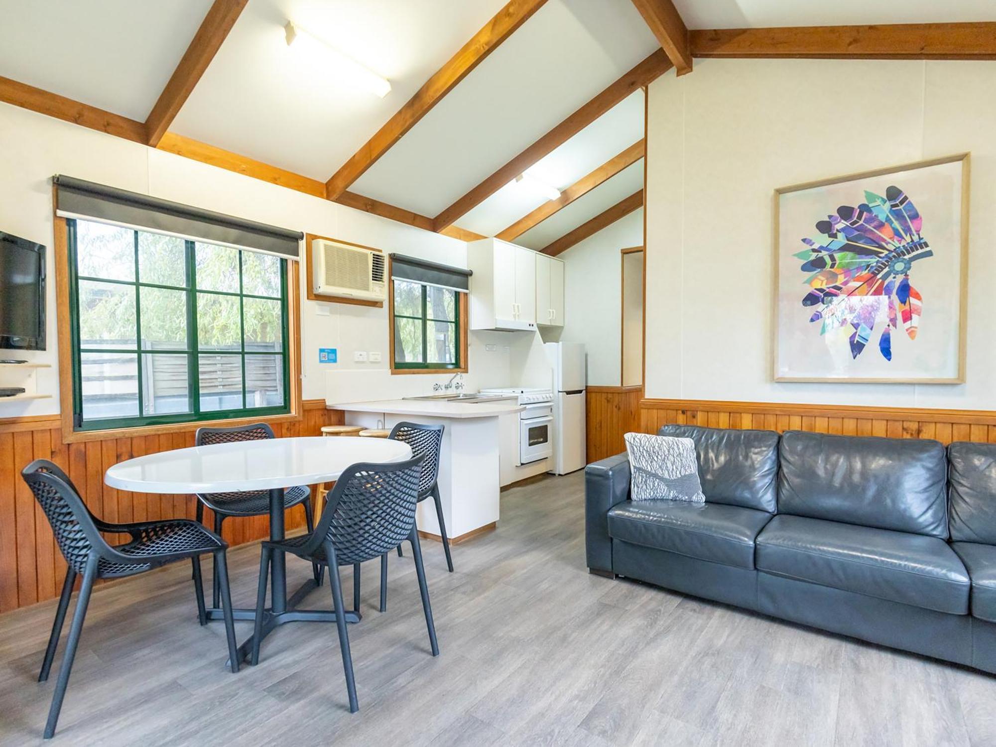 Nrma Ballarat Holiday Park Luaran gambar