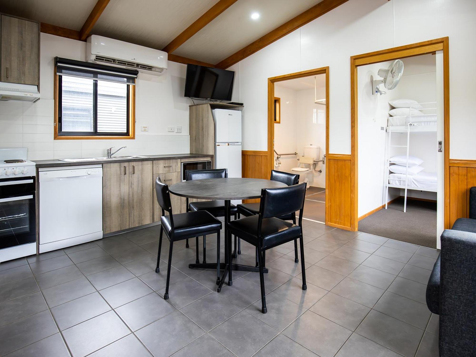 Nrma Ballarat Holiday Park Bilik gambar